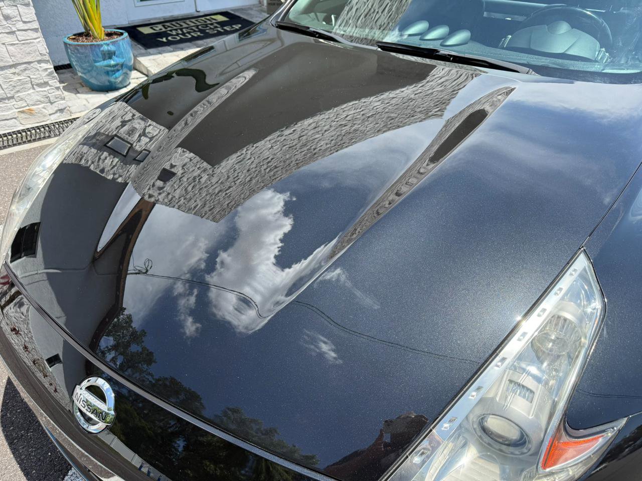 Used 2012 Nissan 370Z Touring w/ Sport Pkg RWD image 11