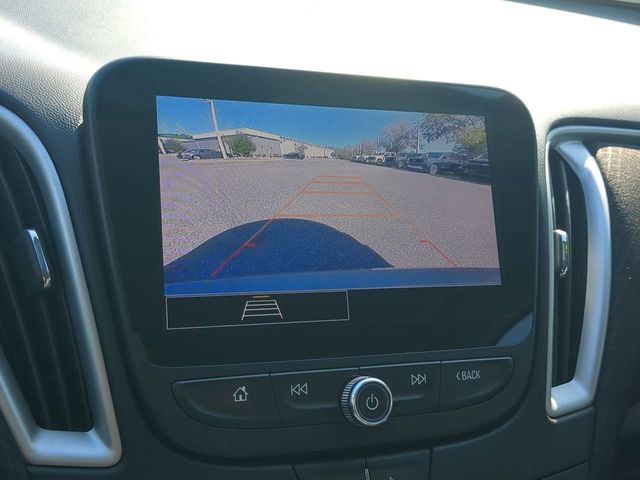 Used 2024 Chevrolet Malibu LT image 21