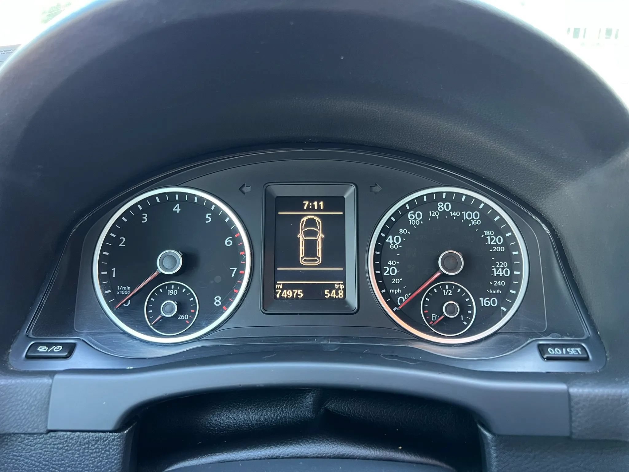 Used 2015 Volkswagen Tiguan SEL AWD/4WD image 19