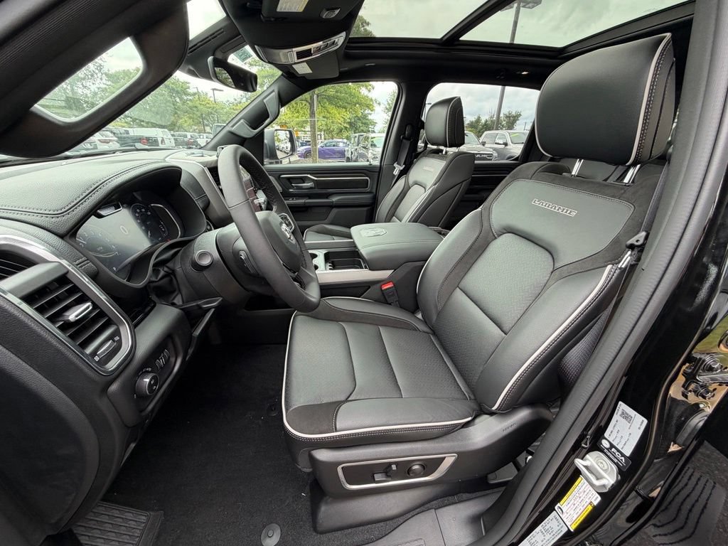 New 2026 RAM 1500 Laramie AWD/4WD image 15