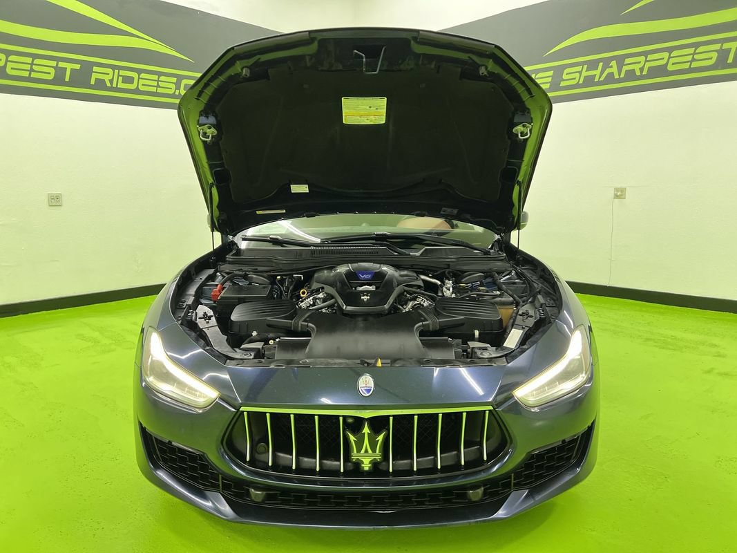 Used 2019 Maserati Ghibli S GranLusso AWD/4WD image 4