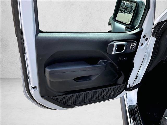 Used 2026 Jeep Wrangler Willys image 17