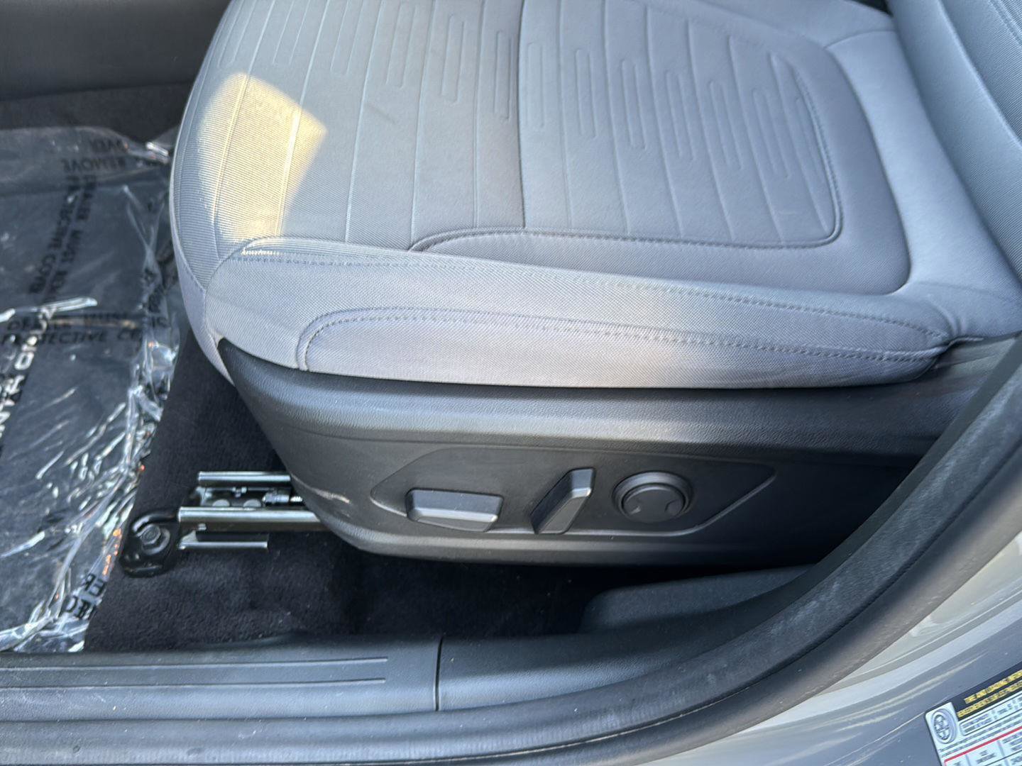 Used 2023 Hyundai Santa Cruz SEL w/ Cargo Package image 26