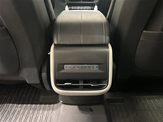 Used 2024 Lincoln Nautilus Reserve image 28