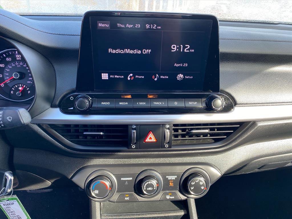 Certified 2023 Kia Forte LXS w/ LXS Technology Package FWD image 12
