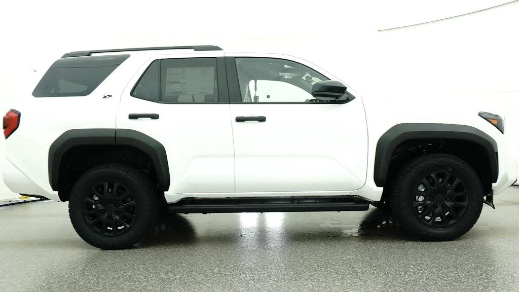 New 2026 Toyota 4Runner SR5 AWD/4WD image 30