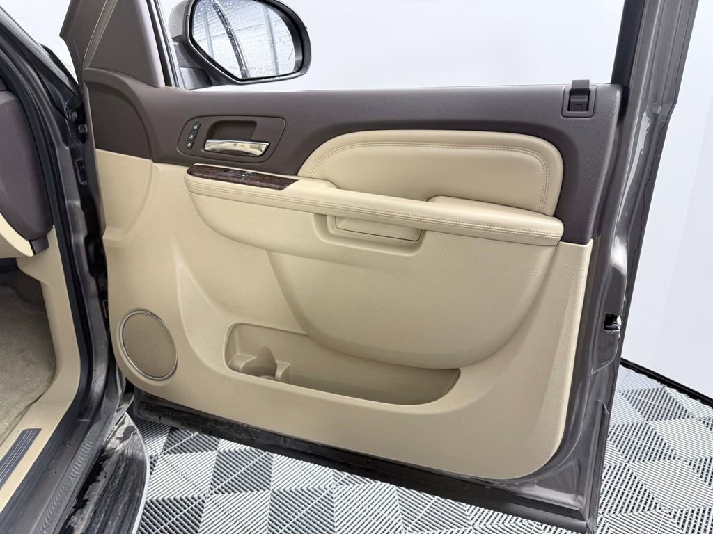 Used 2013 GMC Yukon XL Denali image 10