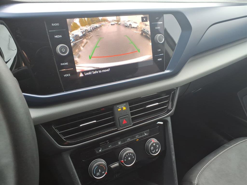Certified 2023 Volkswagen Taos SE image 22