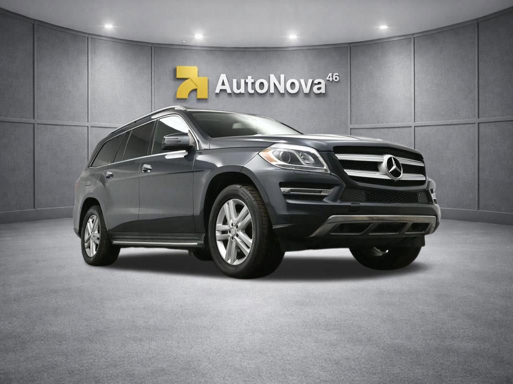 Used 2016 Mercedes-Benz GL 450 4MATIC w/ Premium I Package image 47