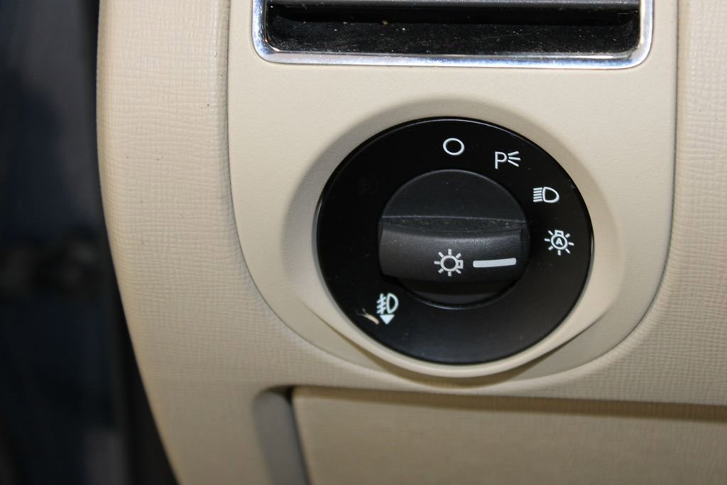 Used 2018 Ford Flex SEL w/ Equipment Group 202A image 38