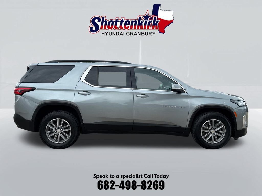 Used 2023 Chevrolet Traverse LT AWD/4WD image 5