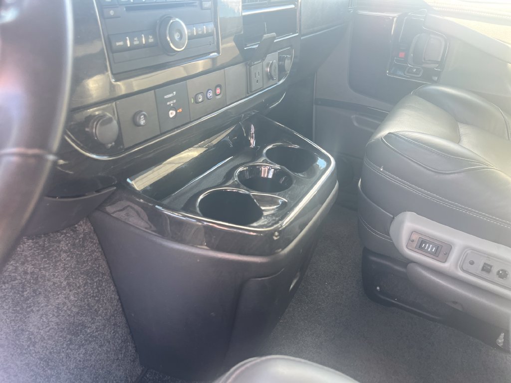 Used 2023 Chevrolet Express 2500 Extended RWD image 29