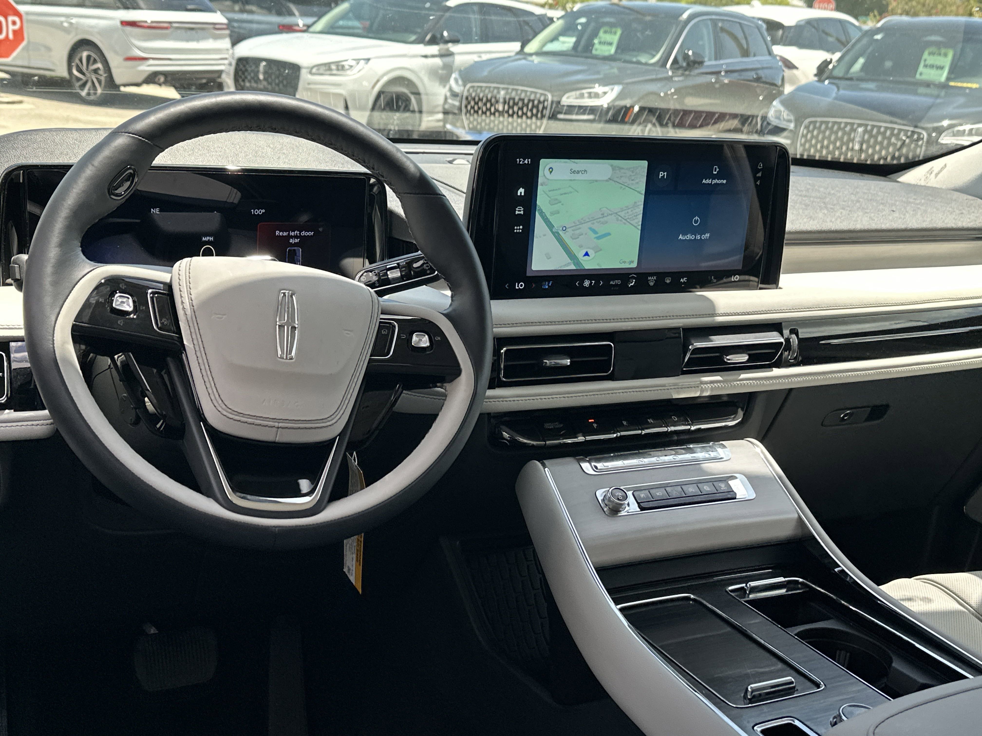 New 2025 Lincoln Aviator Reserve w/ Equipment Group 201A image 14