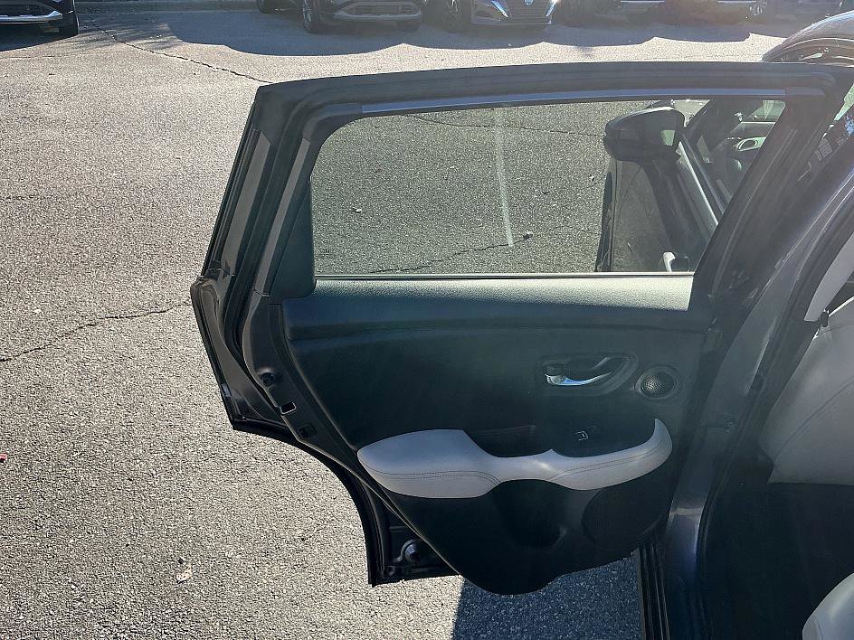 Used 2023 Honda HR-V EX-L image 22