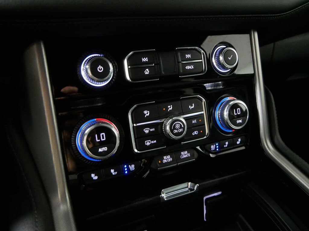 Used 2021 GMC Yukon Denali image 27