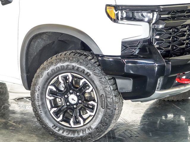 Certified 2022 Chevrolet Silverado 1500 ZR2 w/ Technology Package AWD/4WD image 4