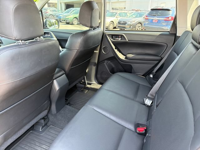 Used 2016 Subaru Forester 2.5i Touring w/ Eyesight & Navigation System AWD/4WD image 23