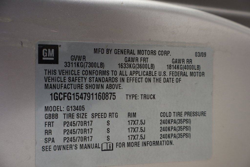 Used 2009 Chevrolet Express 1500 image 17