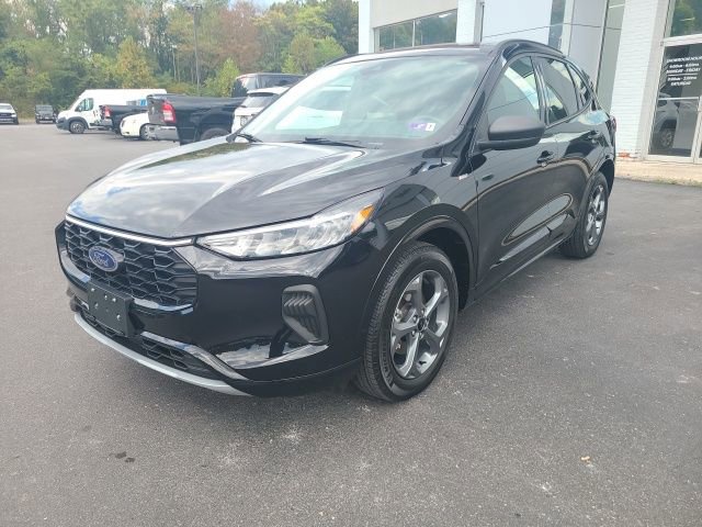 Used 2023 Ford Escape ST-Line w/ Tech Pack #1 image 1