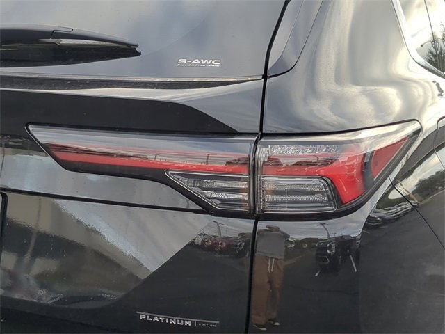 New 2025 Mitsubishi Outlander AWD image 11