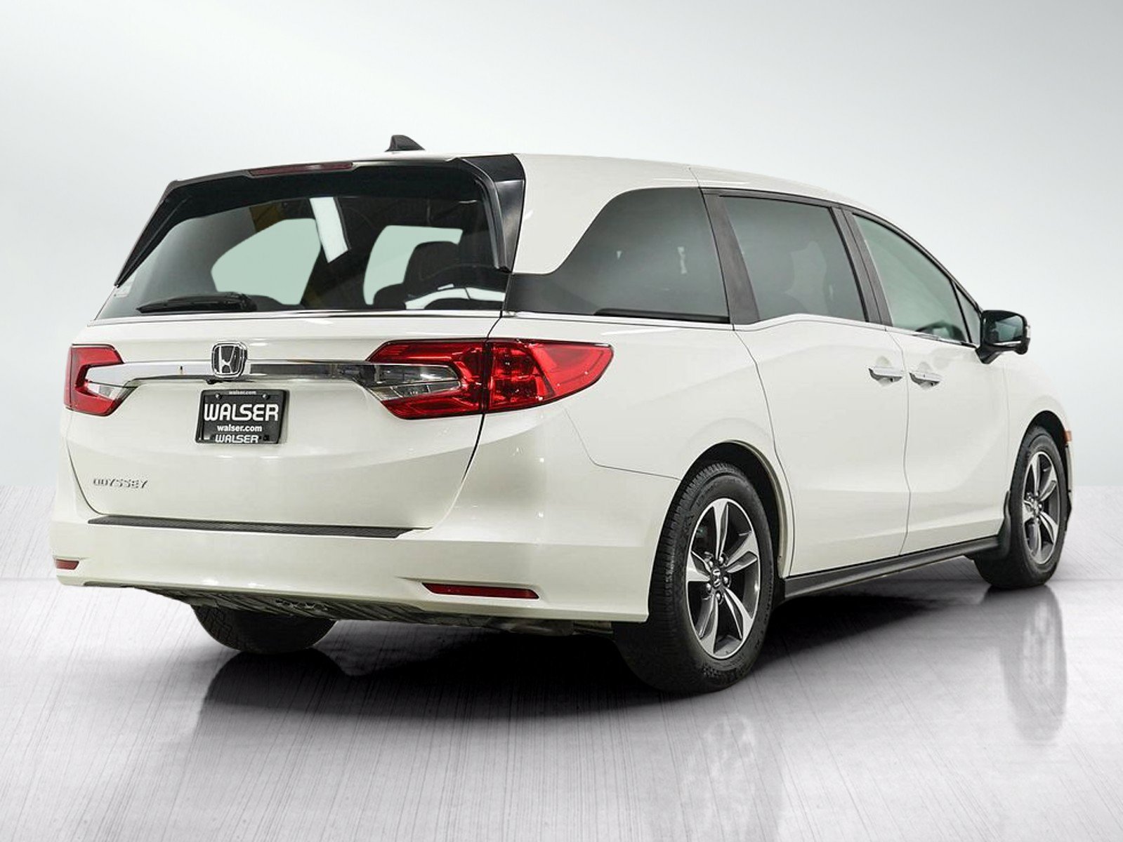 Used 2019 Honda Odyssey EX image 5
