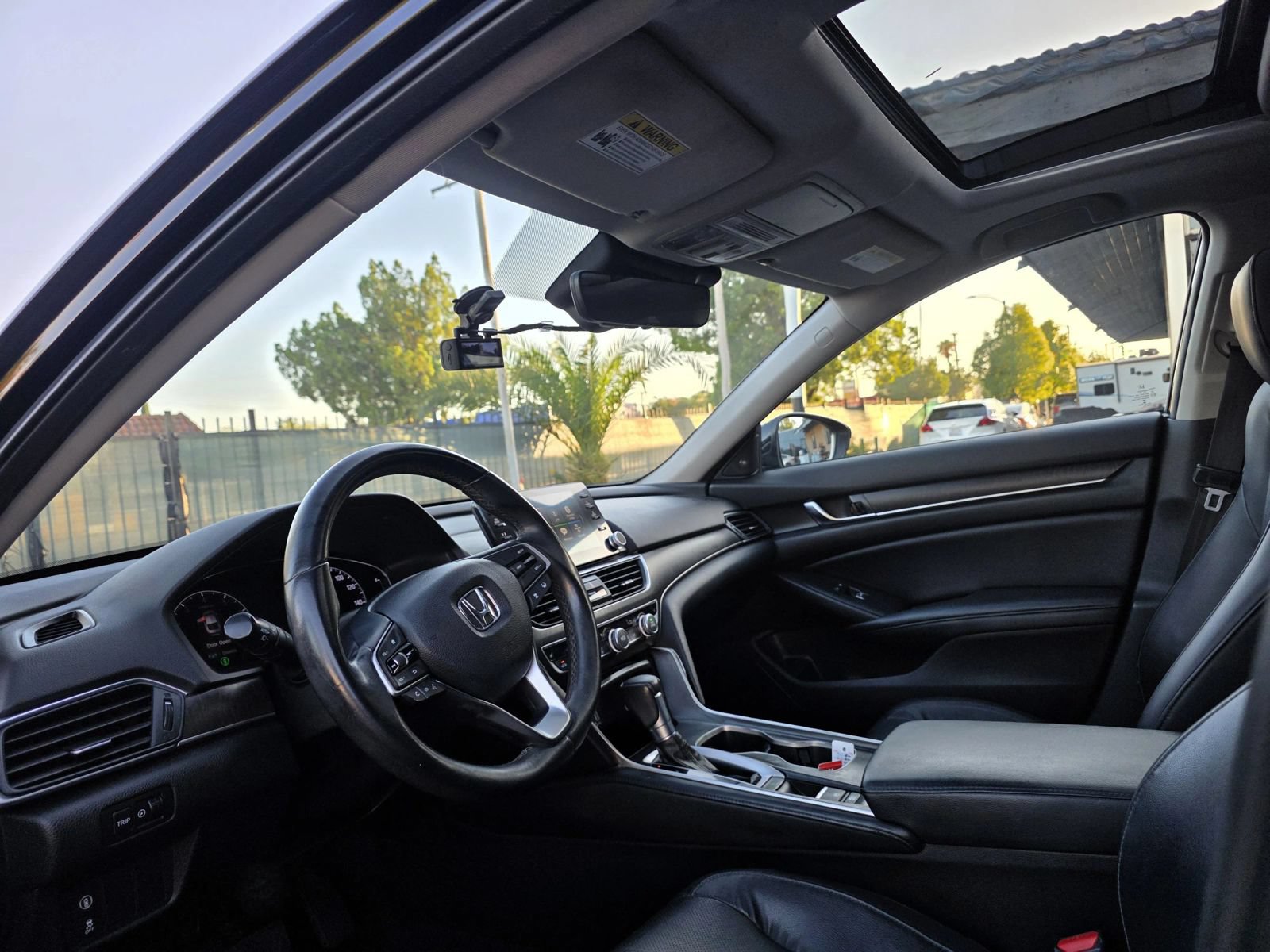Used 2018 Honda Accord EX-L image 5
