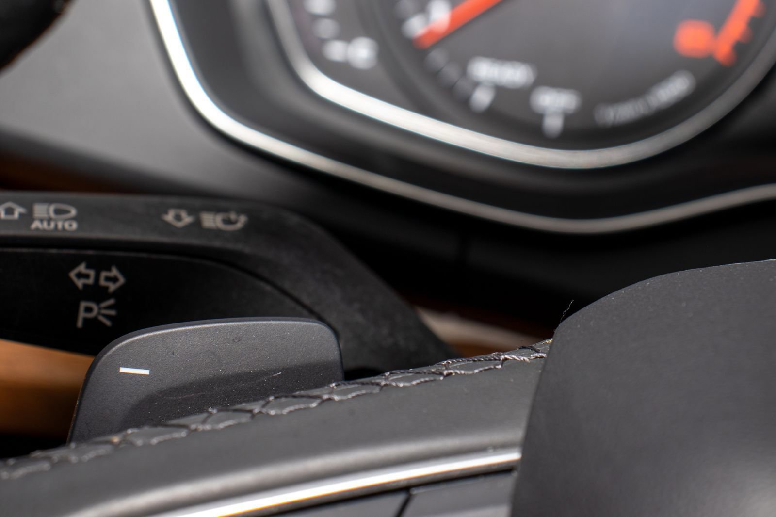 Used 2023 Audi Q5 2.0T Premium w/ Convenience Package image 30