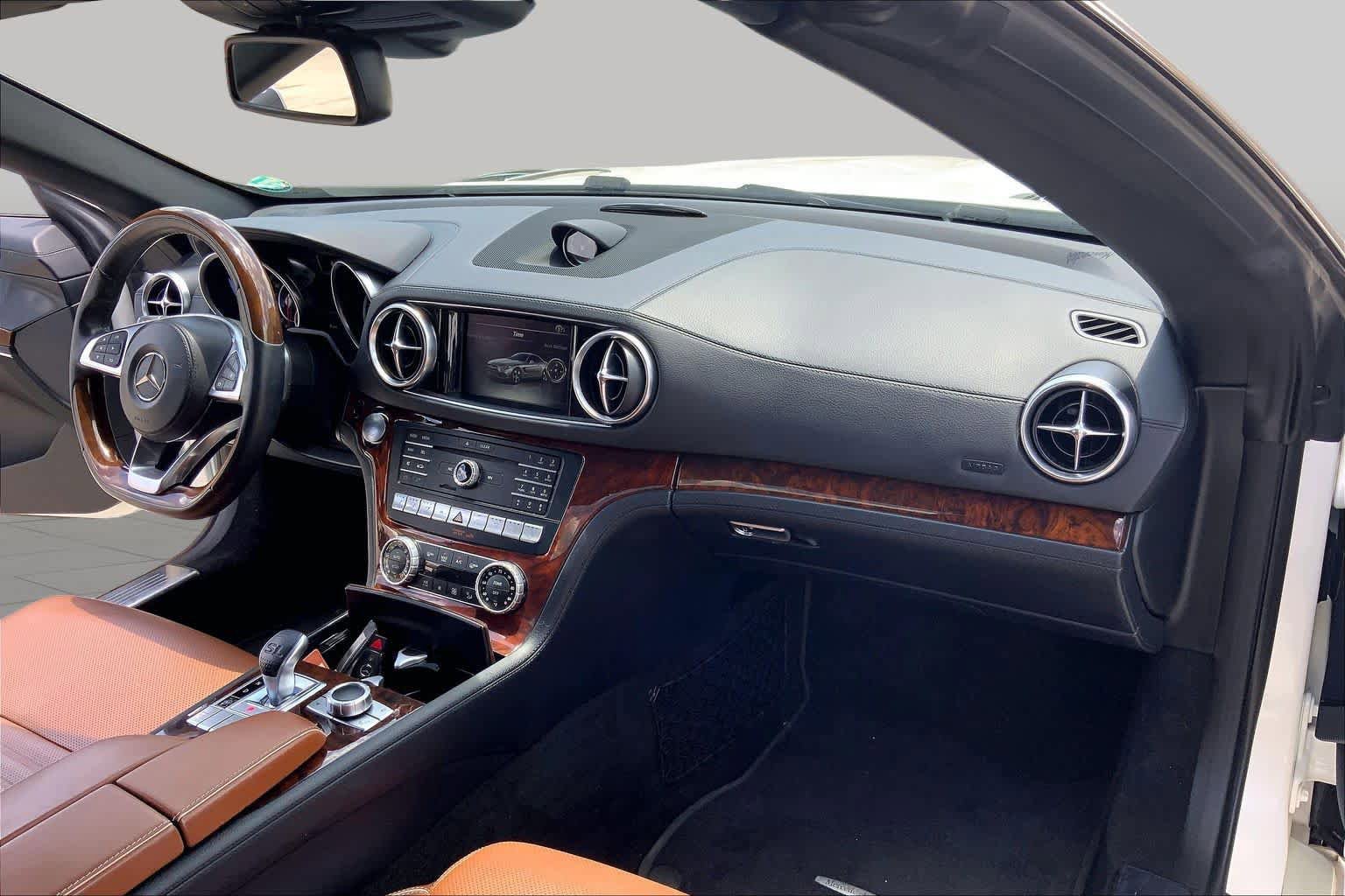 Used 2017 Mercedes-Benz SL 450 image 19