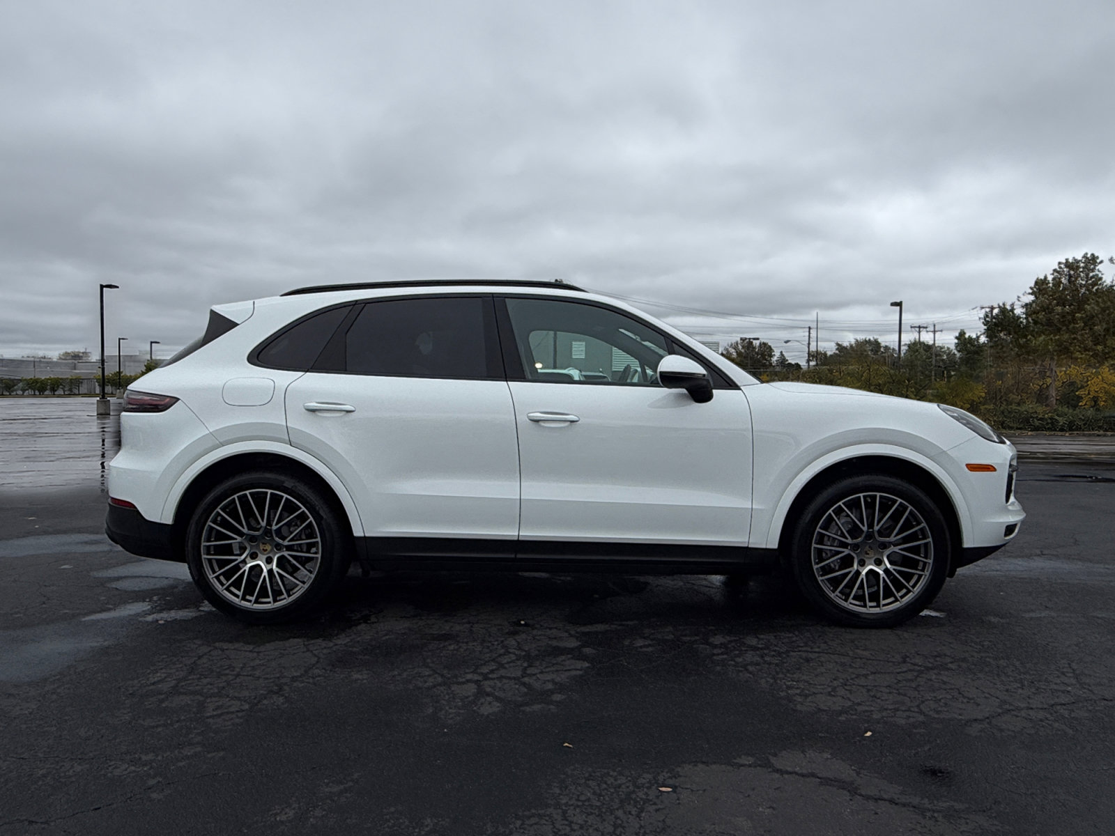 Used 2022 Porsche Cayenne Platinum Edition AWD/4WD image 12