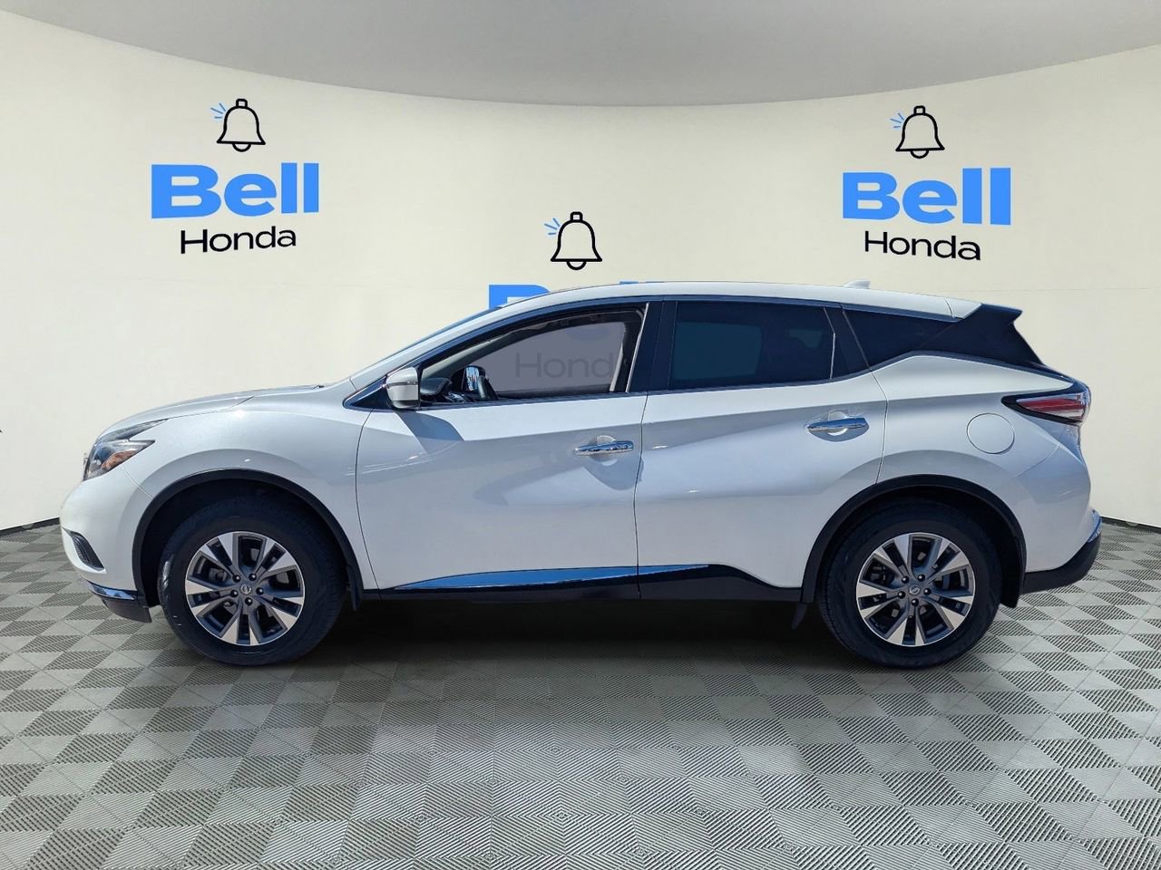 Used 2018 Nissan Murano S video 2