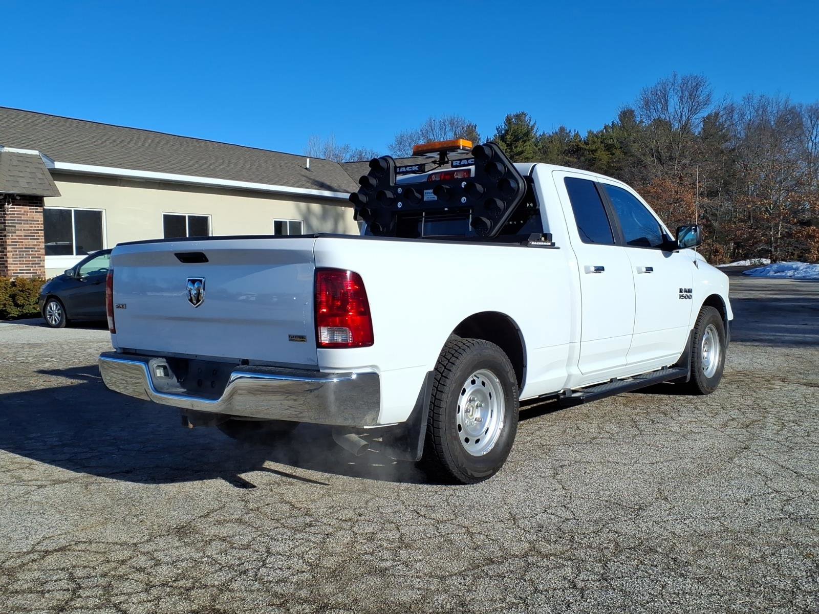Used 2016 RAM 1500 Classic SLT image 10