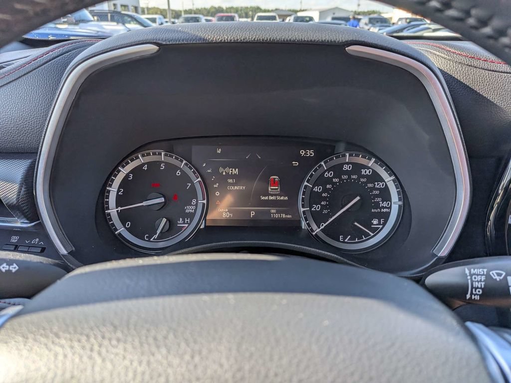Used 2021 Toyota Highlander XSE FWD image 26