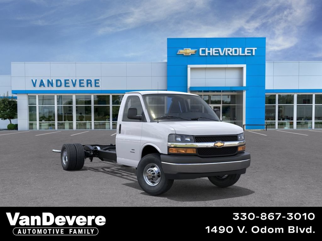 New 2026 Chevrolet Express 3500 w/ Power Convenience Package RWD image 1