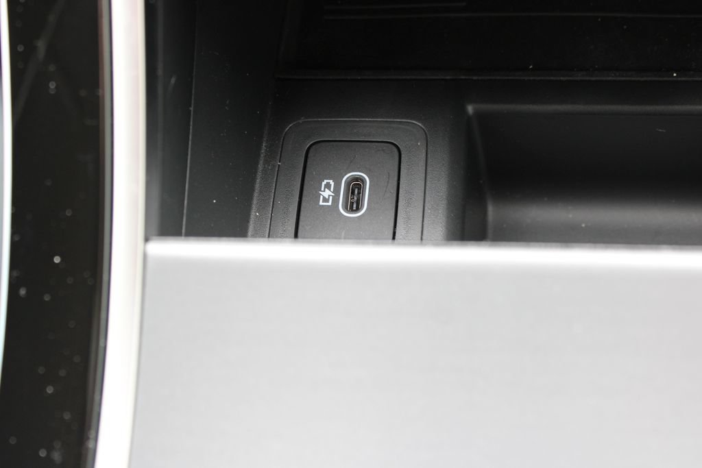 Used 2026 Land Rover Range Rover Evoque S AWD/4WD image 28