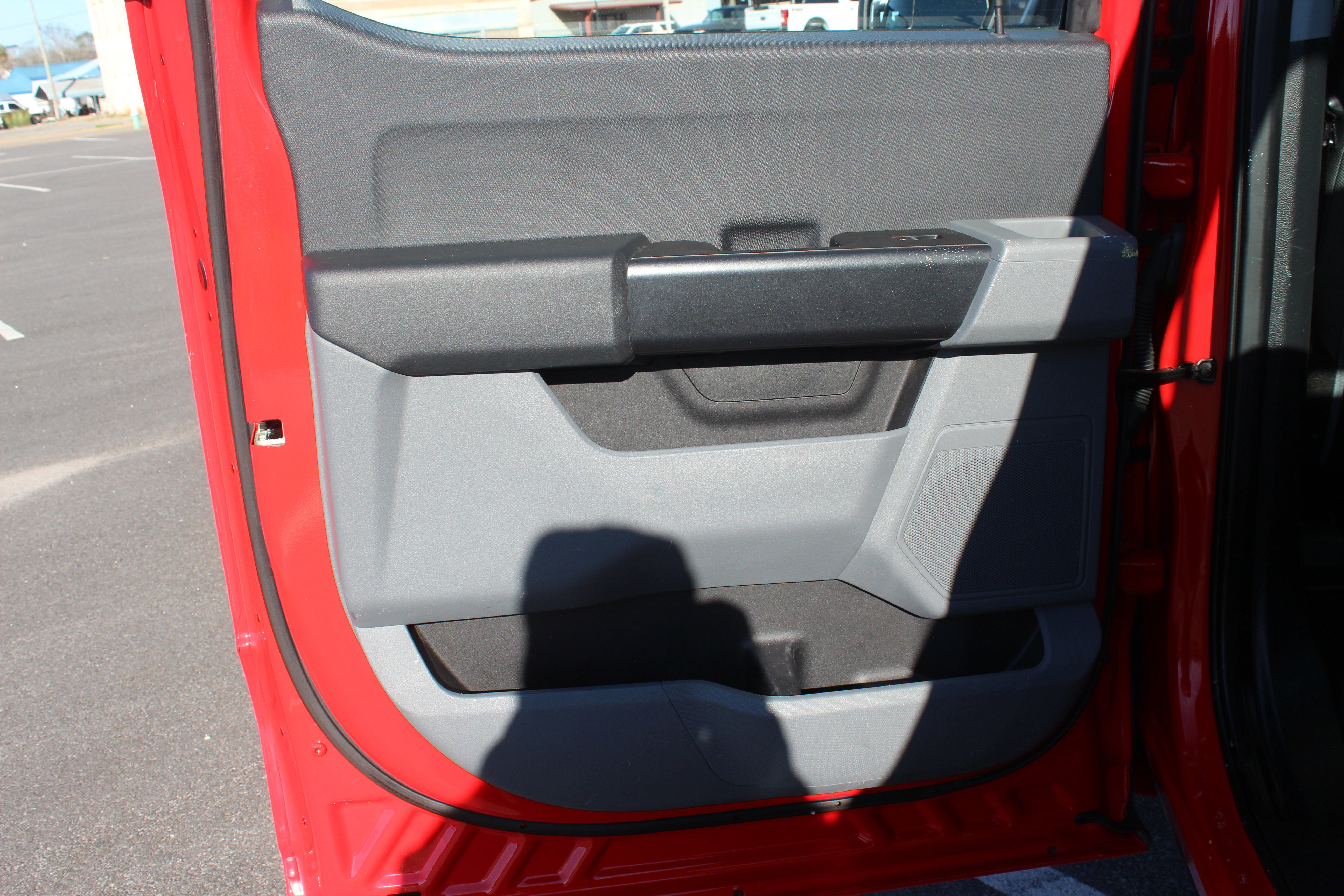 Used 2022 Ford F150 XL image 40