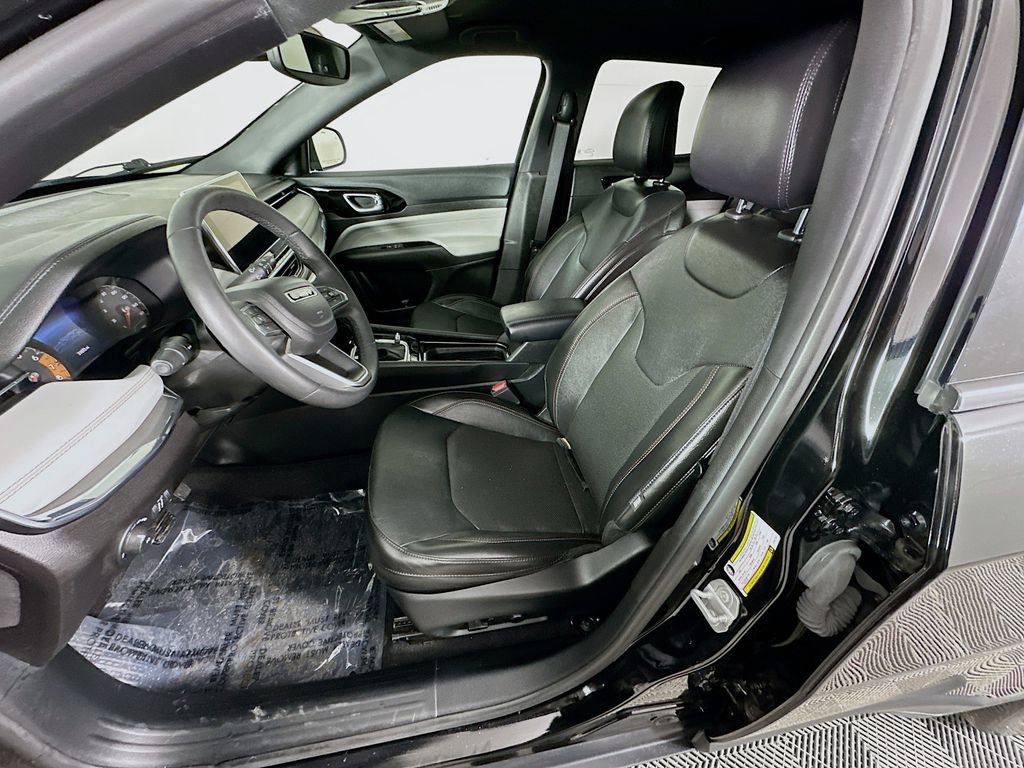 Certified 2023 Jeep Compass Limited w/ Elite Group image 32