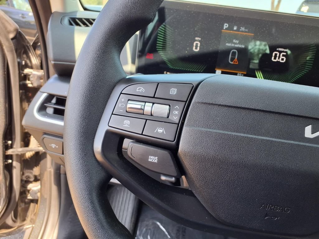 Used 2025 Kia K4 FWD image 17