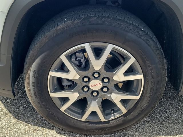 Certified 2023 GMC Acadia SLE w/ Driver Convenience Package image 8