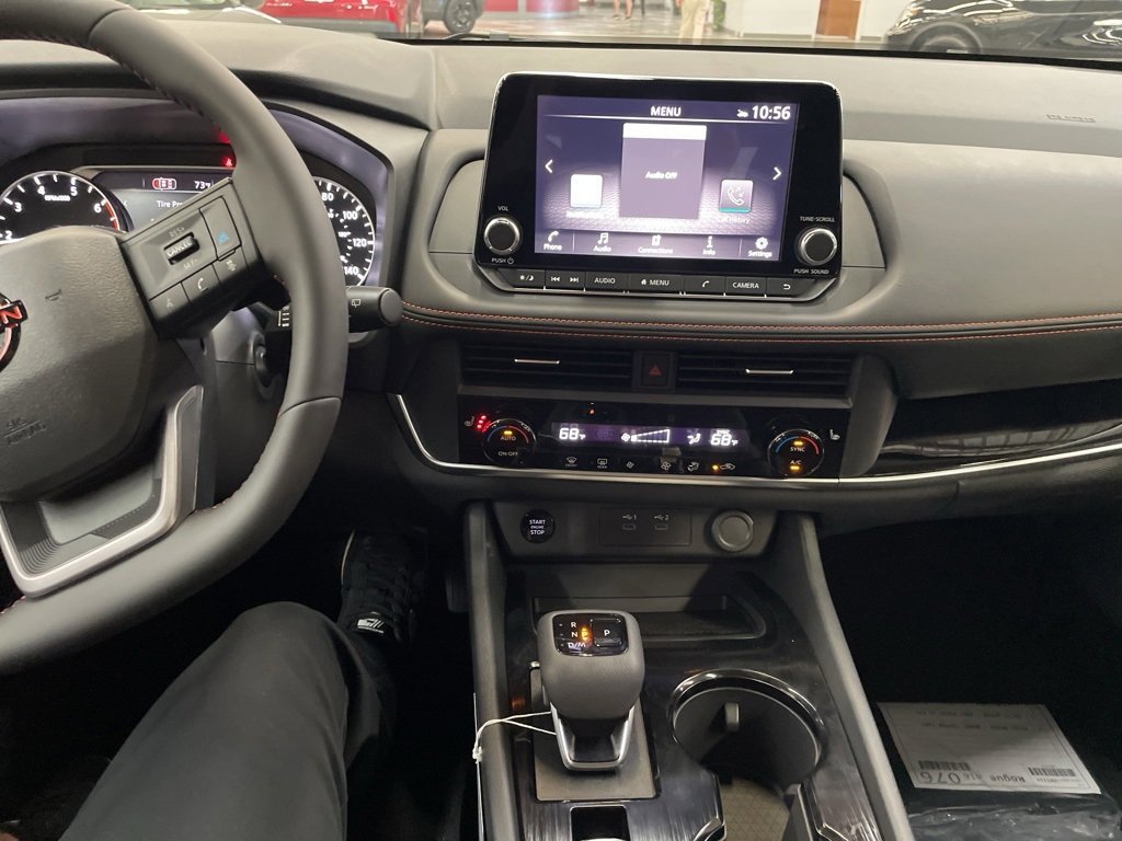 New 2026 Nissan Rogue SV image 7