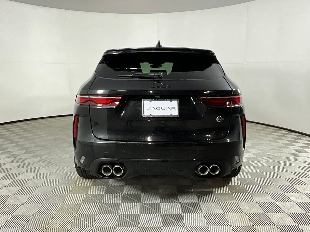 New 2026 Jaguar F-PACE SVR image 7