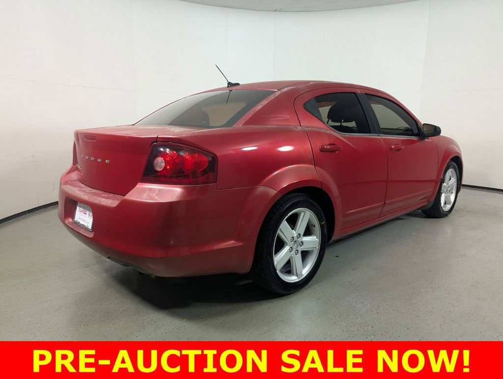 Used 2013 Dodge Avenger SE image 7