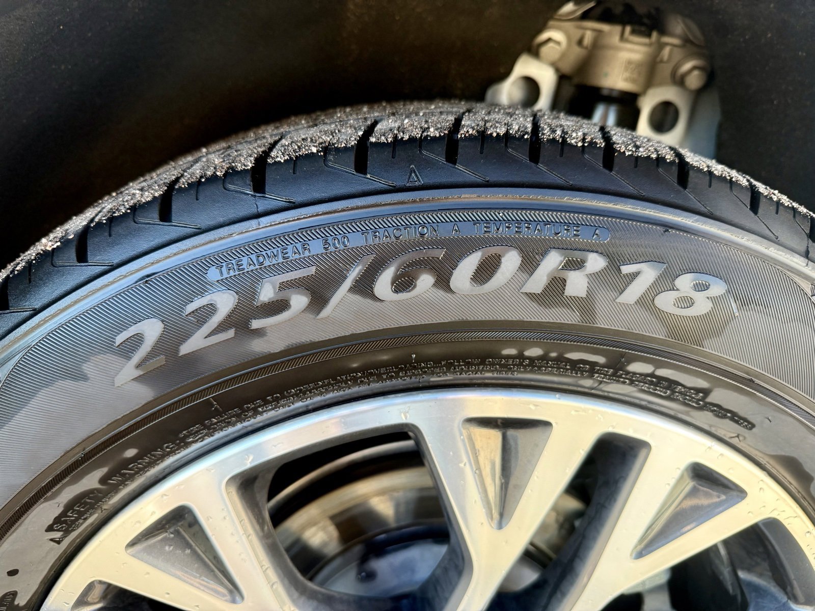 Used 2020 Ford Escape SEL image 10