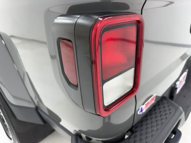 Used 2021 Jeep Gladiator Sport AWD/4WD image 36