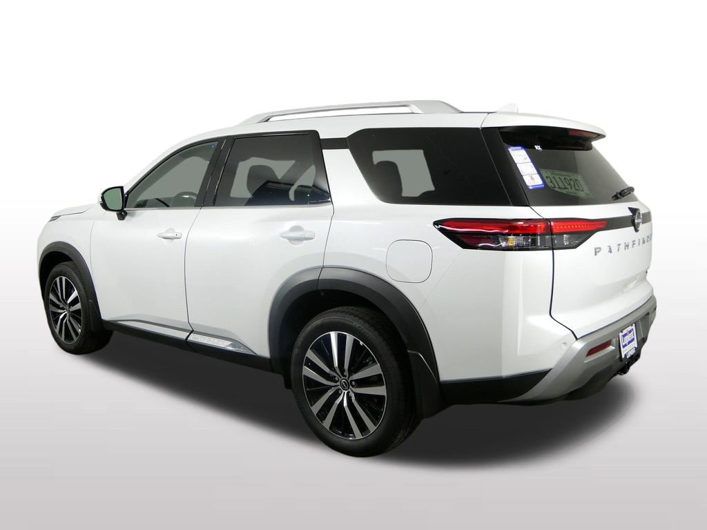 New 2025 Nissan Pathfinder Platinum image 8