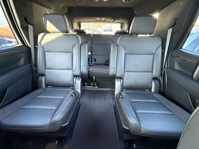 Used 2021 Chevrolet Tahoe Z71 w/ Rear Media and Nav Package image 17