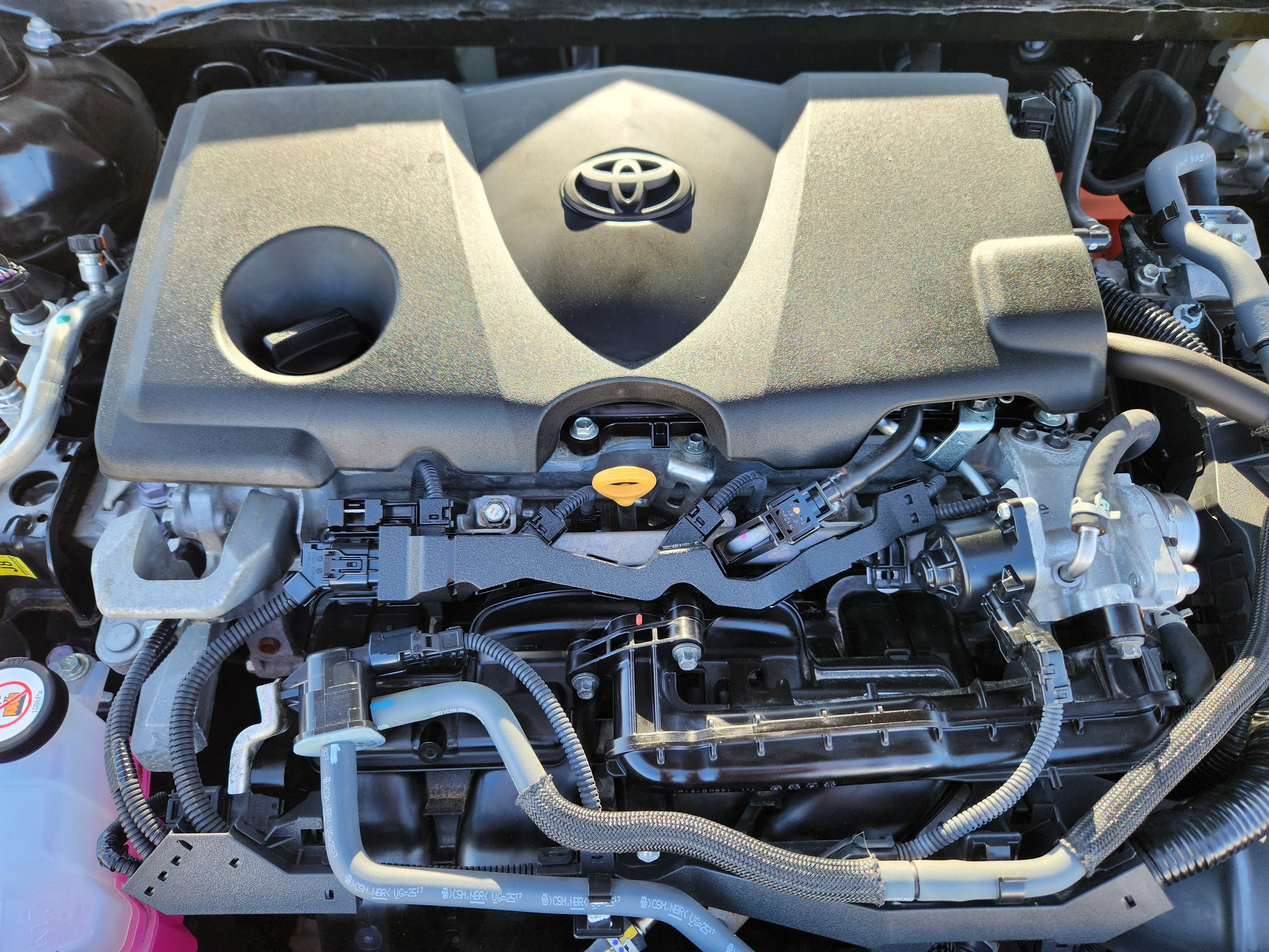 Used 2025 Toyota Camry SE FWD image 19