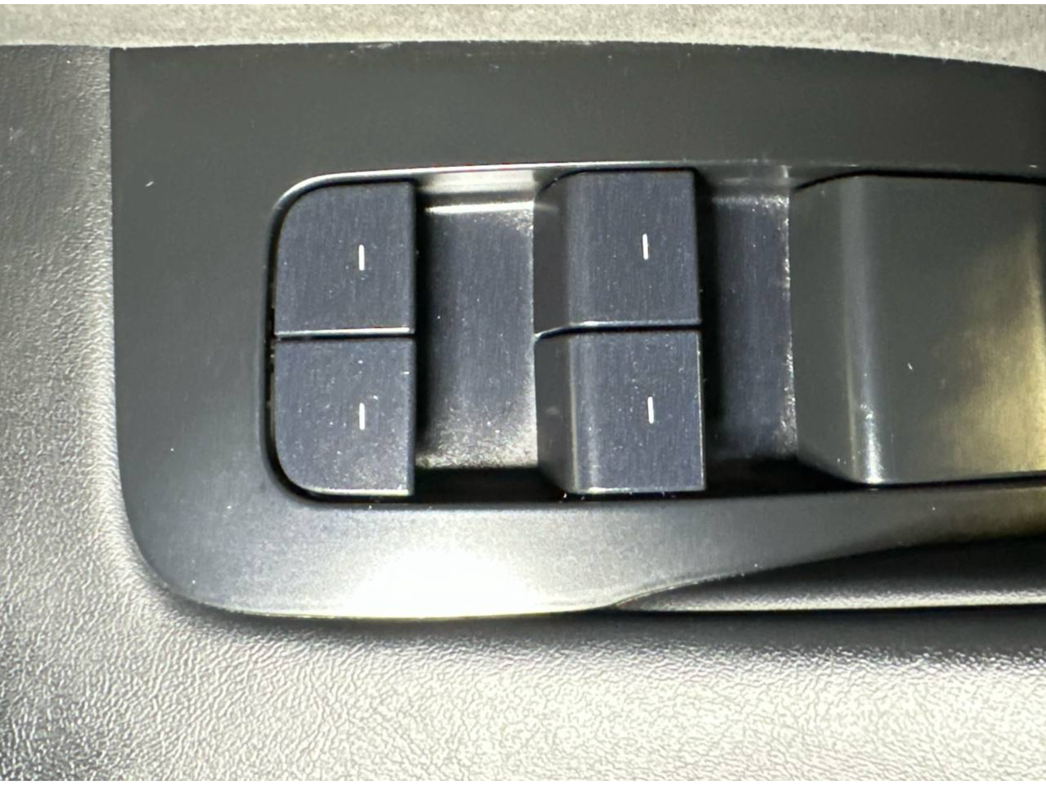 Used 2025 Tesla Model 3 Performance AWD/4WD image 36