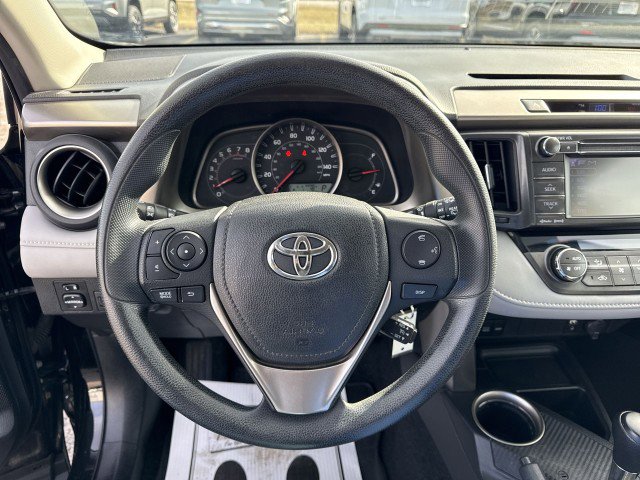 Used 2013 Toyota RAV4 XLE image 11