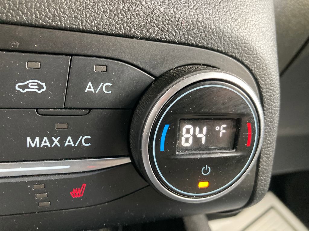 Used 2020 Ford Escape SE image 39