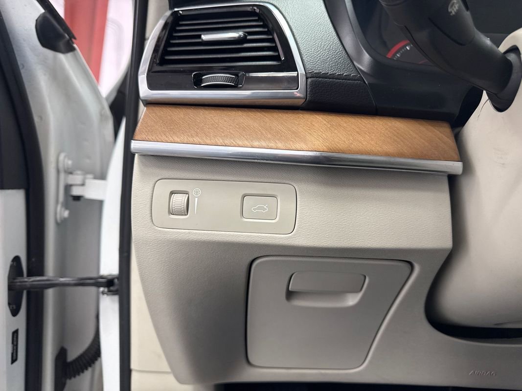 Used 2019 Volvo XC90 T6 Inscription w/ Advanced Package image 11